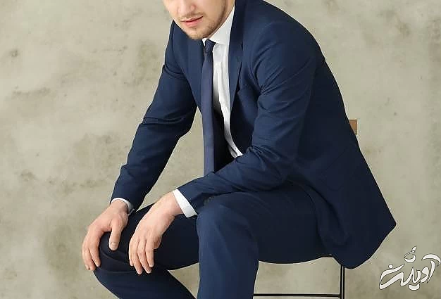 انواع کت و شلوار آبی